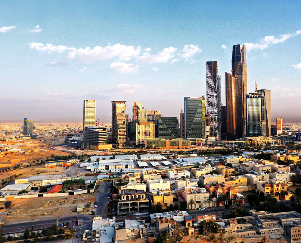 Advancing Data Architecture and BI Modernization for a <span>Saudi Bank</span>