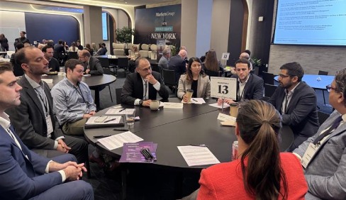 Round table in Private Equity New York forum.